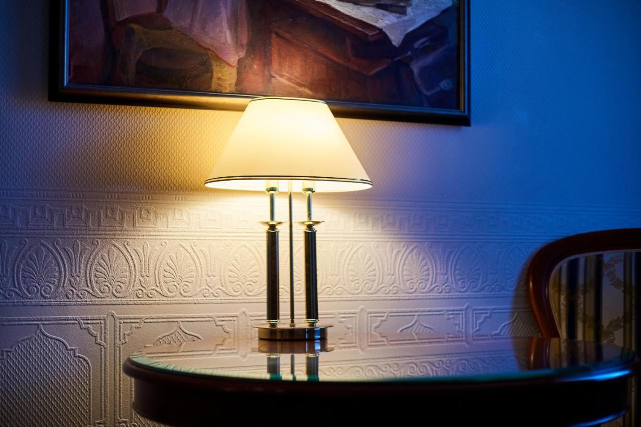 Art Hotel Academy Dnyipropetrovszk Kültér fotó